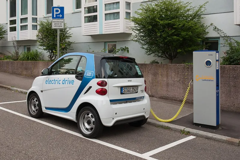 Električni Automobil za Balkanske Doseljenike u SAD: Mudra Investicija ili Preuranjena Odluka?